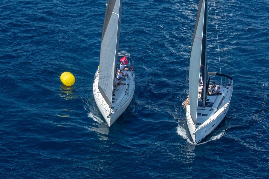 Team regatta: Incentive at sea
