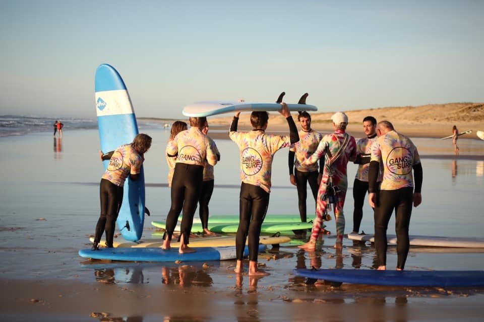 Surfing initiation course - Team Building Surf in Biscarosse