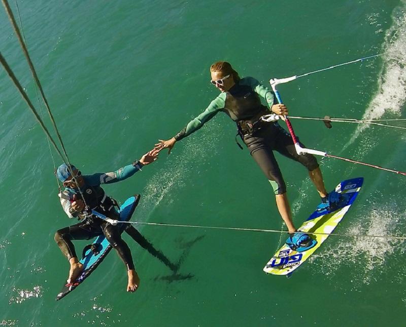 Kite Surfing session in Serre-Poncon