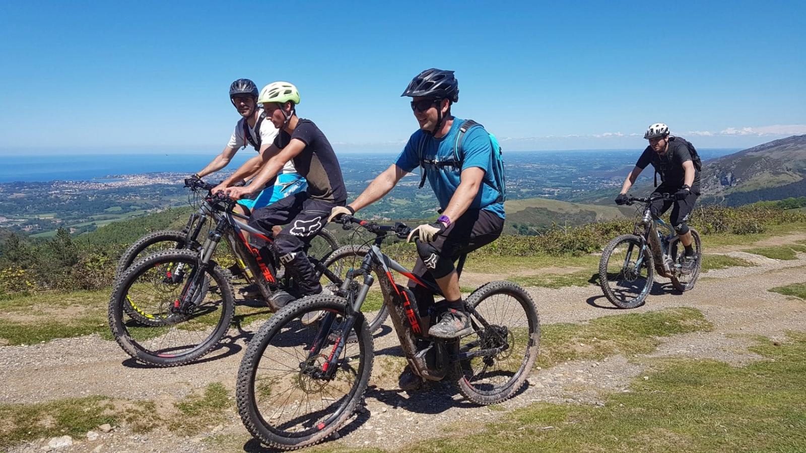 An electric mountain bike ride (Queyras - Écrins - Guillestrois)