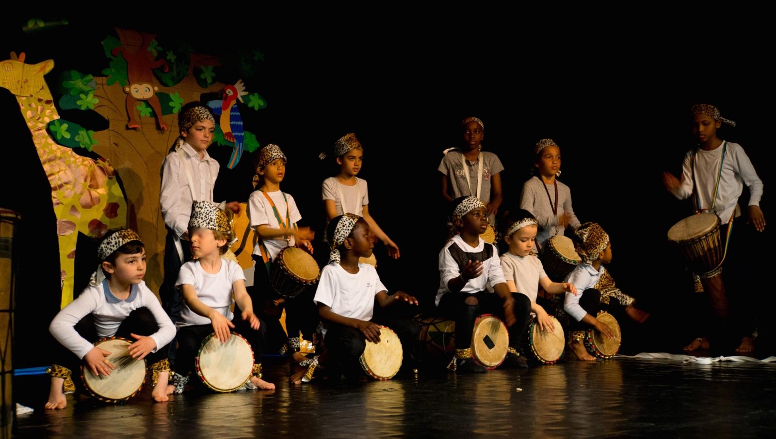 African drumming and dancing workshop for children