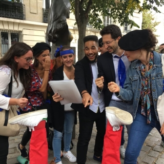 TeamBuilding Challenge: 10 crazy challenges in Montmartre - thumbnail
