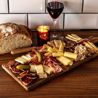 Cheese and charcuterie buffet at your event - thumbnail