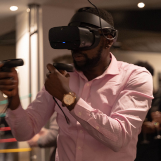 Virtual Reality Team Building in a Parisian VR Loft - thumbnail