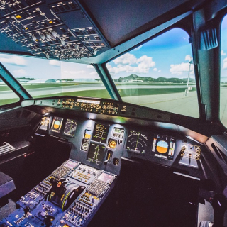 Flight simulator - Airliner or fighter plane (Cagnes)