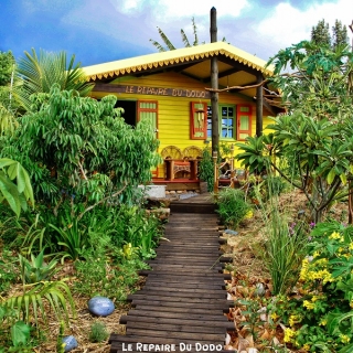 Your seminar in an unusual & ecological Creole hut - thumbnail