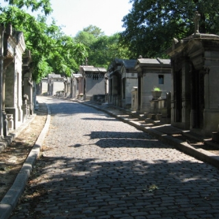 Discovering the Père Lachaise Cemetery - thumbnail