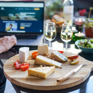 Questions for a Cheese: Online tasting game