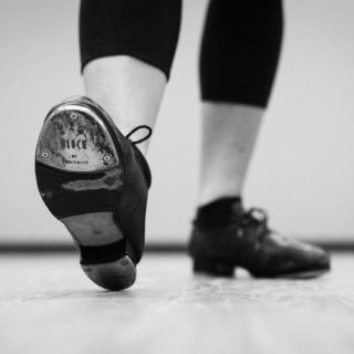 American tap dancing: Introductory course