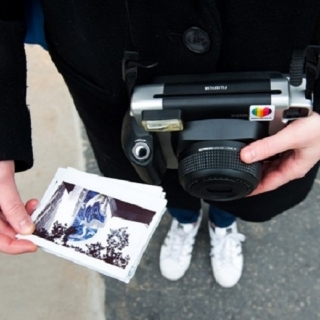 Polaroid Tour of Paris - thumbnail