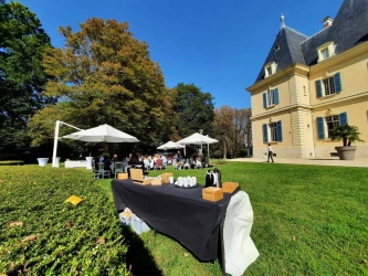 chateau-de-rajat-elegance-et-fonctionnalite-2