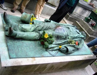 discovering-the-pere-lachaise-cemetery-3