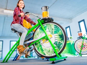 smoothie-bike-pancake-bike-charging-bike-animation-4