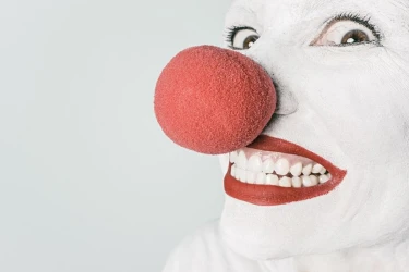 clown-theatre-workshop-between-laughter-and-expression-4