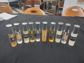 in-house-perfume-creation-workshop-5