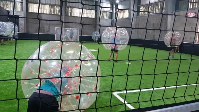 bubble-foot-padle-tennis-5-a-side-football-1