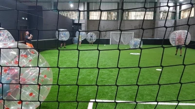 bubble-foot-padle-tennis-5-a-side-football-3