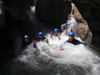 canyoning-discover-the-rivers-of-the-hautes-alpes-1