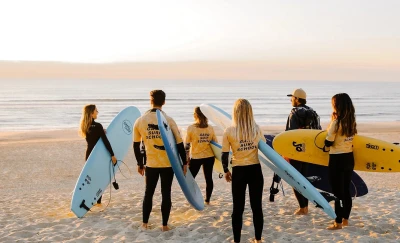 surfing-initiation-course-team-building-surf-in-biscarosse-3