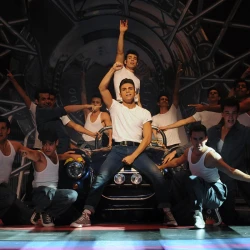 dancing-with-the-stars-of-a-musical-grease-dirty-dancing-1