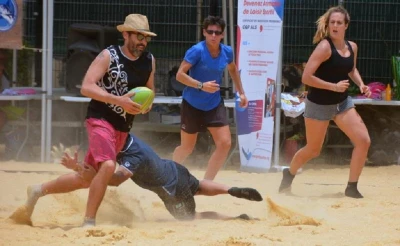 discovering-beach-rugby-2