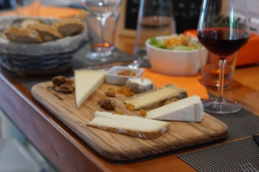 cheese-platters-at-your-event-3