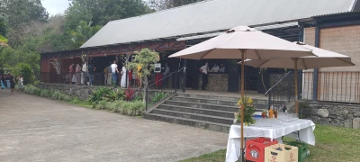 domaine-dombreuse-former-stud-farm-reconstituted-as-a-reception-area-4