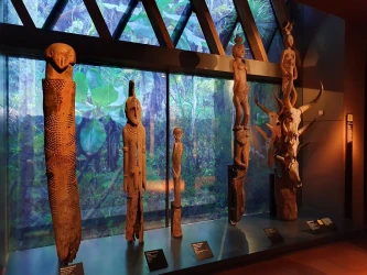 cultural-survey-at-the-musee-du-quai-branly-2