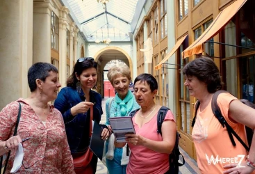 treasure-hunt-in-paris-pere-lachaise-montmartre-marais-3