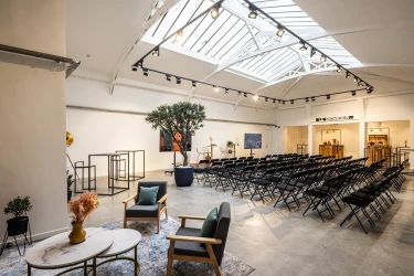 le-loft-du-marais-seminars-and-cocktails-1