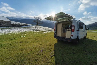 hire-of-converted-vans-with-group-activities-pyrenees-3