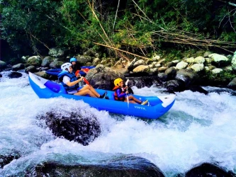 rafting-on-the-riviere-des-marsouins-ilet-coco-1