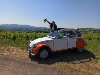 eco-responsible-rally-in-a-2cv-in-the-beaujolais-region-4