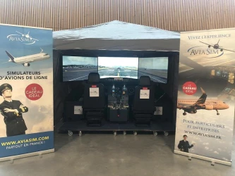 mobile-flight-simulators-at-your-event-location-3