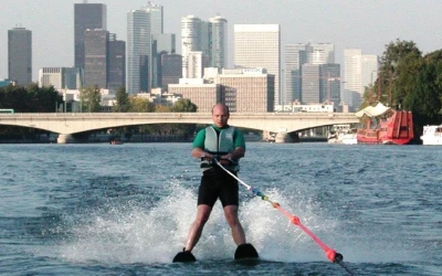 water-skiing-on-the-seine-3