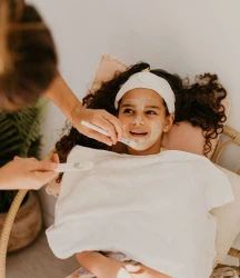 spa-party-for-children-treatments-creative-workshop-2