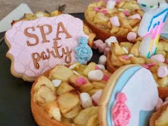 spa-party-for-children-treatments-creative-workshop-6