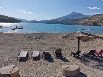 team-building-on-lake-serre-poncon-4