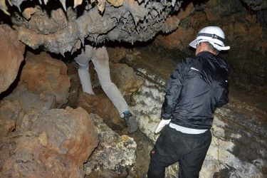 lava-tunnel-discovery-tunnel-2004-2