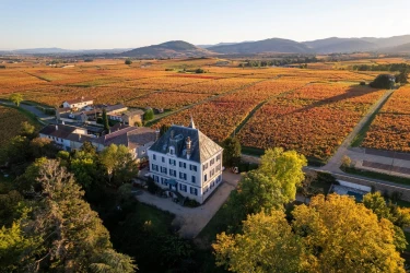 un-chateau-du-beaujolais-pour-votre-evenement-dentreprise-1