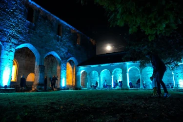 a-saint-emilion-cloister-for-your-corporate-event-2