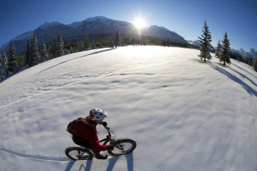 an-electric-mountain-bike-ride-on-snow-3