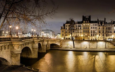 guided-tour-of-paris-policier-ile-de-la-cite-1