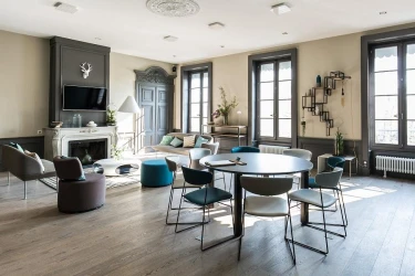 your-meeting-in-a-cosy-maison-dhote-flat-3