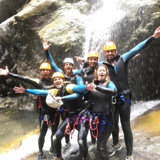 canyoning-par-equipe-langevin-0-67a65fd078437118309525.jpg