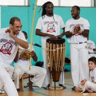 cours-de-capoeira-acces-3-cours-adultes-enfants-0-67a6608b83737989840050.jpg