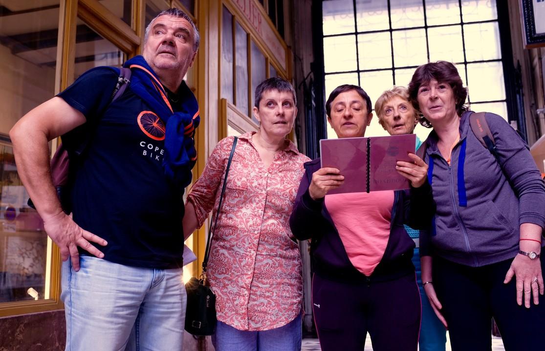 Story #4: Lost in the covered passages of Paris